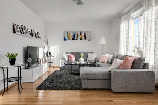 Bostadsrätt, Solfagravägen 13, 3tr, Kvarnbergsplan, Huddinge