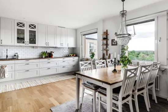 Bostadsrätt, Ekshäradsgatan 83, 8tr, Farsta, Stockholm