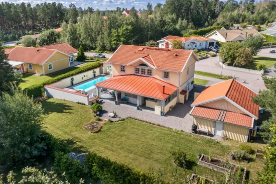 Villa, Oxhagsvägen 72, Tosterön, Strängnäs