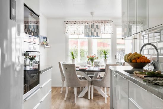 Radhus, Hästhovsgatan 3, Hagalund, Karlstad