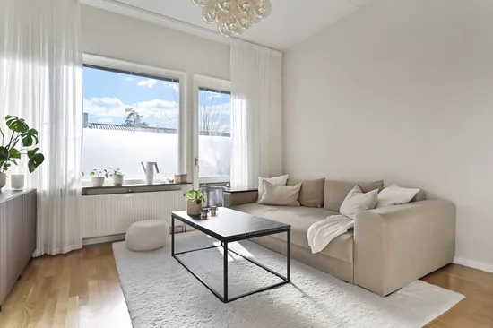 Bostadsrätt, Trångsundstorget 1, Trångsunds Centrum, Huddinge