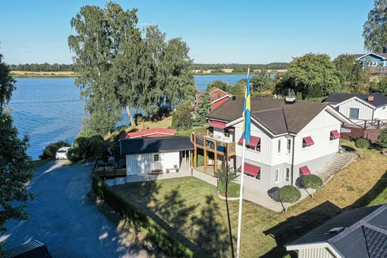 Villa, Malmönvägen 35, Malmön, Köping