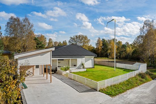 Villa, Västra Järnvägsgatan 30, Smålandsstenar, Gislaved