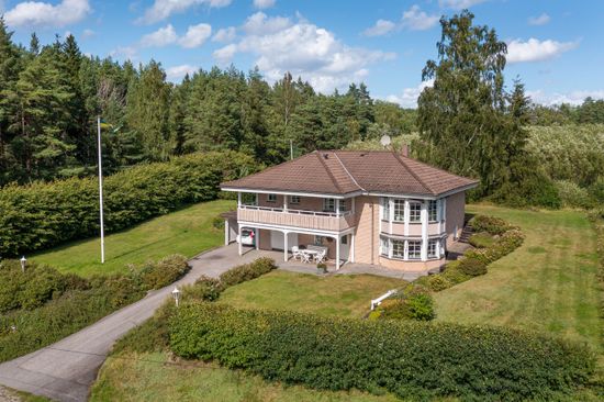 Villa, Sanda Solbacken 1, Sanda, Strängnäs