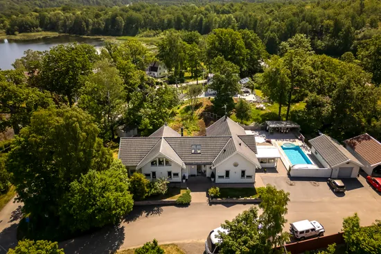 Villa, Biskopsvägen 2B, Stora Mellansjö, Huddinge