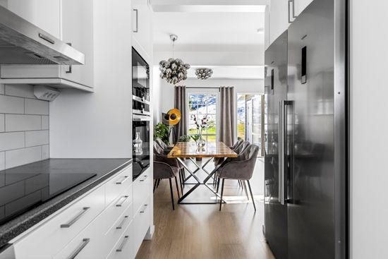 Bostadsrätt, Radhus, Blåhallonvägen 26A, Tosterön, Strängnäs