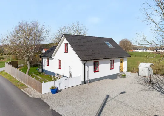 Villa, Ullstorp 328, Ullstorp, Tomelilla