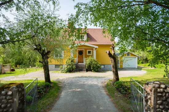 Villa, Sockenvägen 16, Mellösa, Flen