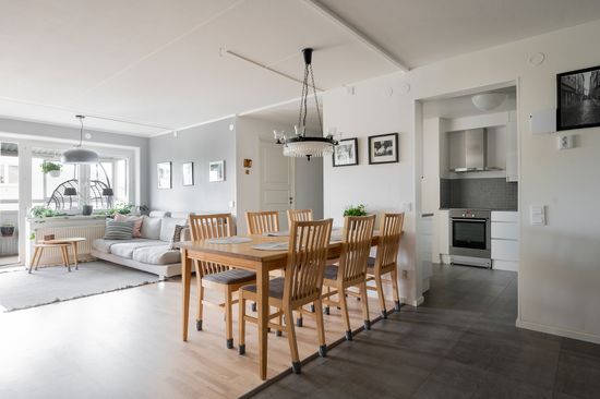 Bostadsrätt, Stationsvägen 35, Centrala Stuvsta, Huddinge