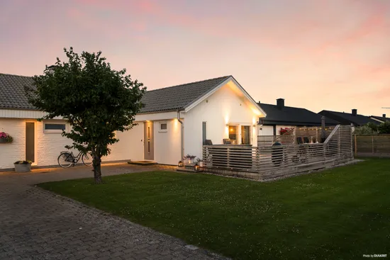 Villa, Smörblommestigen 24, Karlberg, Varberg