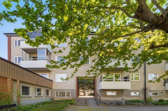 Bostadsrätt, Åkersbergavägen 1A, Åkersberga Centralt, Österåker