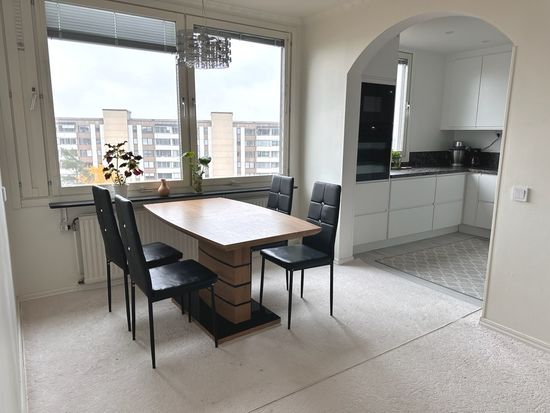 Bostadsrätt, Aspnäsvägen 16, Vån 11/11, Jakobsberg, Järfälla