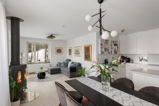 Bostadsrätt, Källtorpsvägen 15, Näsbypark, Täby