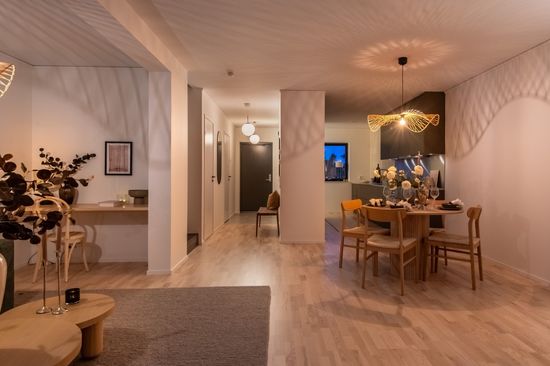 Radhus, Akrobatgatan 9 F, Björkalund, Norrköping