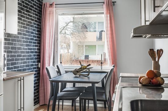 Bostadsrätt, Hjortronvägen 115, Kungsängen/Tibble, Upplands-Bro