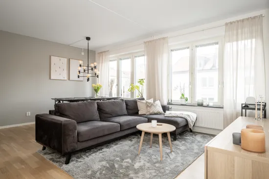 Bostadsrätt, Förrådsvägen 42, Centrala Huddinge, Huddinge