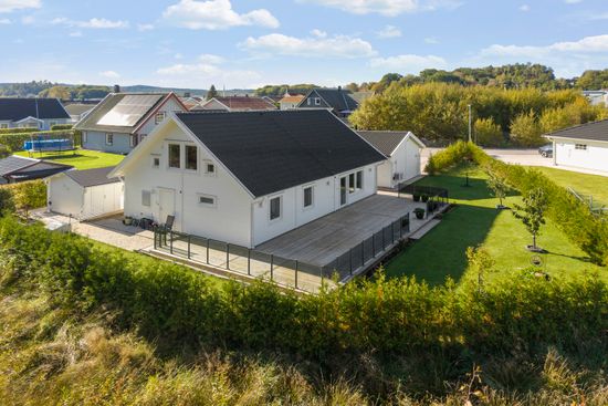 Villa, Brunnsvägen 5, Ström, Lilla Edet