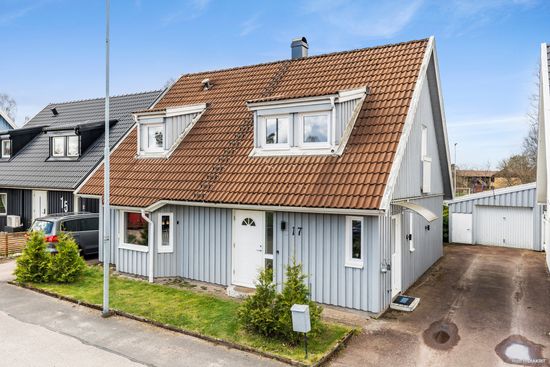 Villa, Slåttergatan 17, Henja, Gislaved