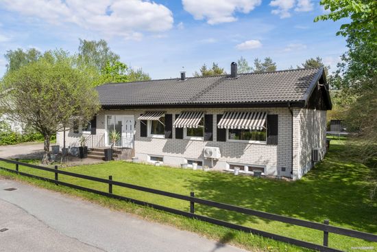 Villa, Klockarevägen 9, Fristad, Borås