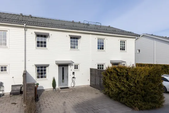 Bostadsrätt, Radhus, Bonstorpsvägen 64, Södra Lindhult, Örebro