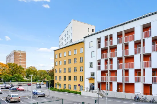 Bostadsrätt, Kansligränd 18, Kvarnbergsplan, Huddinge
