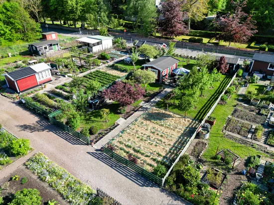 Fritidshus, Kapelluddens koloniförening, Kyrkogårdsgatan 21, Höganäs