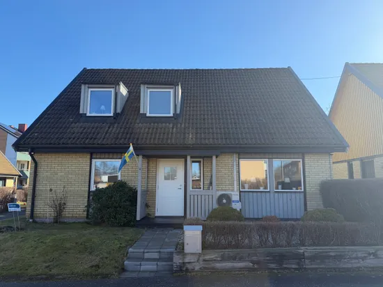 Villa, Sjöbylundsgatan 3E, Åker, Nässjö