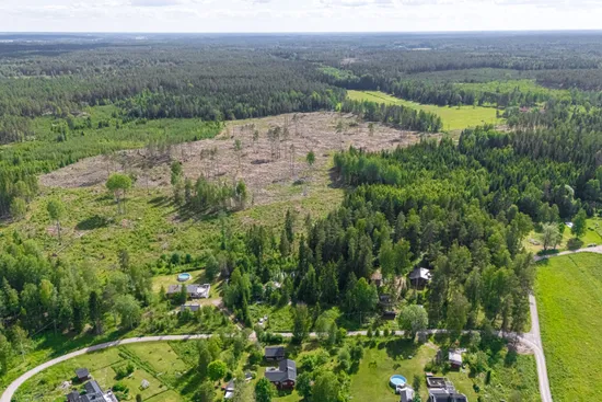 Tomt, Axtorpsvägen 17, Järlåsa, Enköping