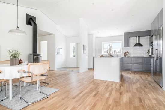 Villa, Revyvägen 1, Tystberga, Nyköping