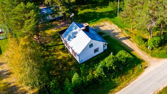 Villa, Kitkiöjärvi 32, Pajala