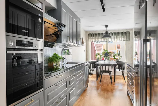 Villa, Radhus, Västra Söbacken 49, Centralt, Stenungsund