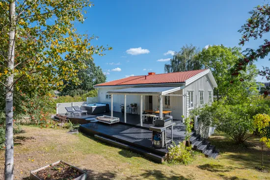 Villa, Hövdingavägen 6, Vallentuna Centrum, Vallentuna