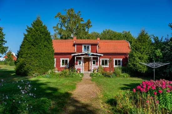 Villa, Bälinge-Lövsta 22, Lövstalöt, Uppsala