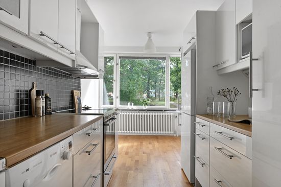 Bostadsrätt, Rondellen 10, Kallhäll Centrum, Järfälla