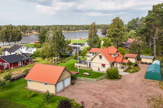 Villa, Vålösundsvägen 39, Kristinehamn