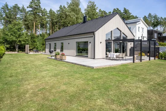 Villa, Skogstryvägen 14, Svärtinge skogsbacke, Norrköping
