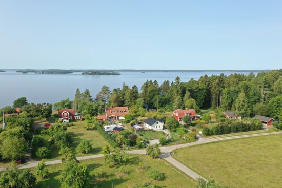Villa, Trädgårdsodlarvägen 18, Bro/Saltvik, Upplands-Bro