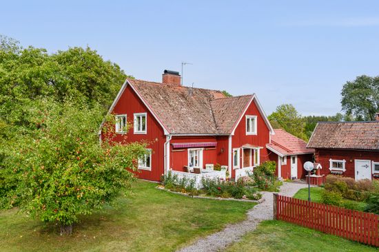 Gård/Skog, Grönö 320, Skärplinge, Tierp