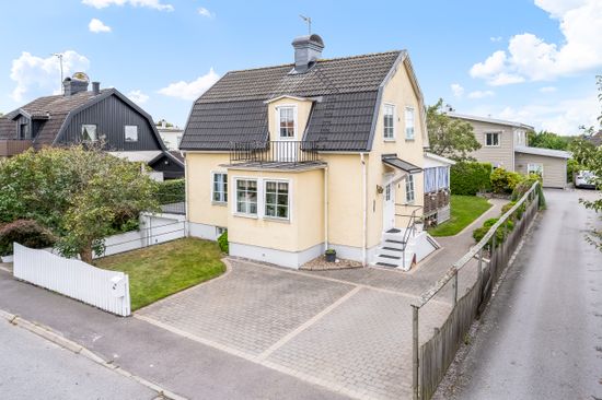 Villa, Grenadjärvägen 39A, Pryssgården, Norrköping