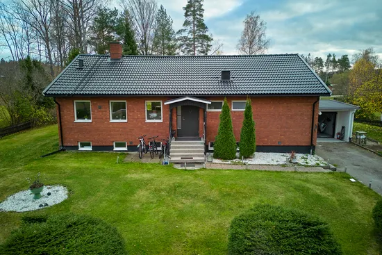 Villa, Rosenbergsvägen 10, Merlänna, Strängnäs