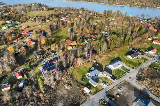 Tomt, Östra byvägen 50, Norrtälje