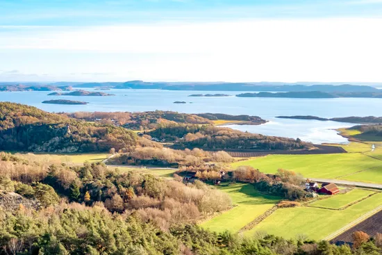 Tomt, Naturskön tomt med vy mot havet! , Olsby, Tjörn
