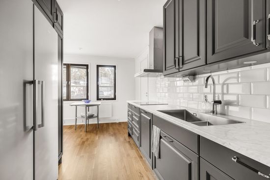 Radhus, Lillängsvägen 7, Ekeby, Eskilstuna