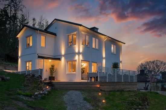 Villa, Lavretsvägen 6A, Botkyrka