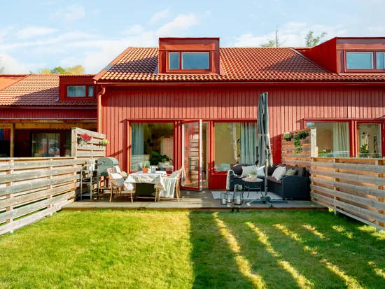 Bostadsrätt, Radhus, Rådans Gårdsväg 49, Silverdal, Sollentuna