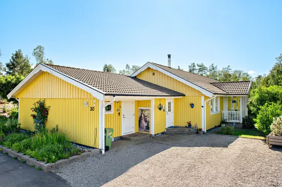 Villa, Nancys promenad 30, Åsa tätort, Kungsbacka