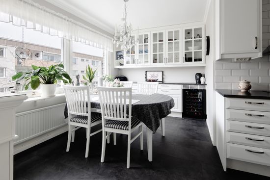 Bostadsrätt, Rönnbärsvägen 55, 1tr, Tibble - Kungsängen, Upplands-Bro