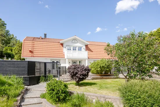 Villa, Funnebovägen 9, Fullersta, Huddinge