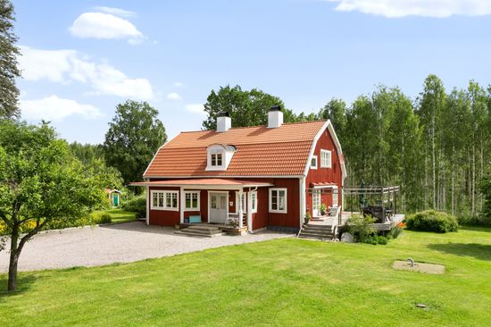 Villa, Västanhedevägen 11, Bastfallet, Sandviken