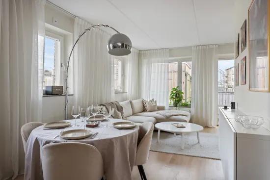 Bostadsrätt, Stationsvägen 54, Roslags Näsby, Täby